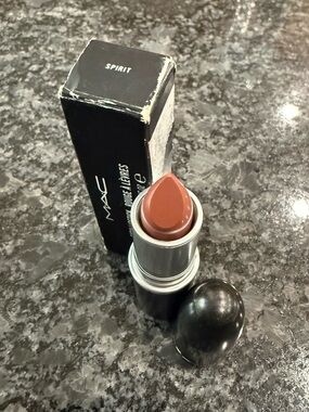 MAC Cosmetics Spirit Lipstick — DISCONTINUED